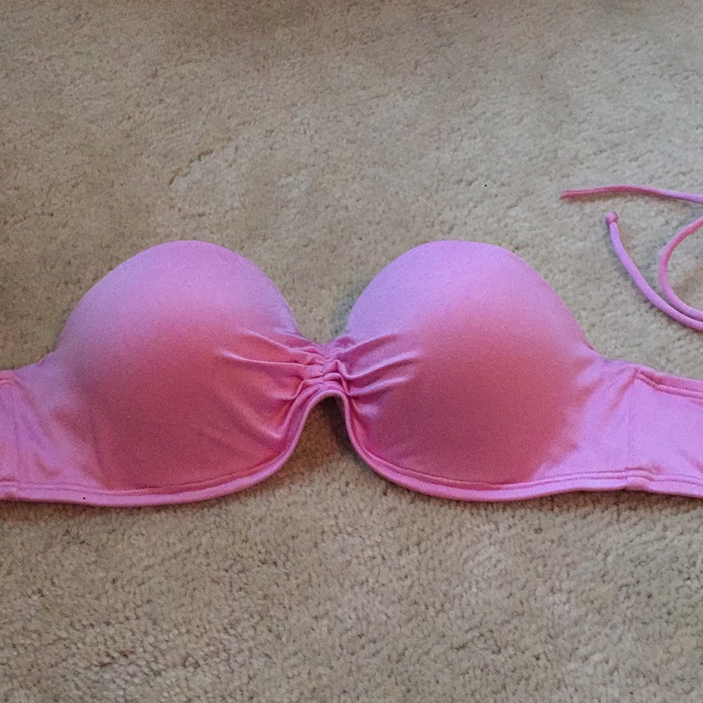 Victoria’s Secret bikini top